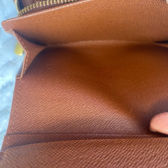 Authentic Louis Vuitton Wallet Monogram Vintage - Picture 5 of 14